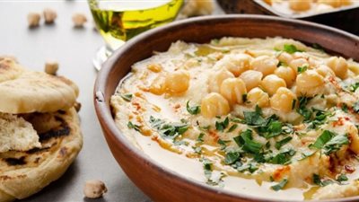 لسد الجوع.. طريقة عمل فتة الحمص اللذيذة