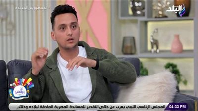 كيرو فوزي يحل لغز سرقة موبايل صديق نجل ليلى علوي في 