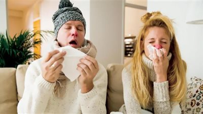 7 أخطاء شائعة تقع فيها عند علاج نزلات البرد والانفلونزا تهدد صحتك