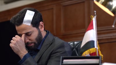 كريم قاسم يخرج من السجن بكفالة في مسلسل يوتيرن