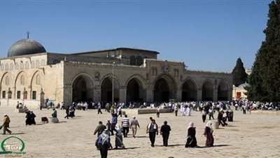 154 مستوطنًا يقتحمون باحات الأقصى بحماية شرطة الاحتلال الإسرائيلي