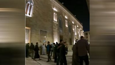 محبو سيدنا الحسين يتسارعون في الخيرات.. وإفطار الصائمين نفحات مولانا