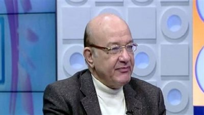 د. شريف الدمرداش.. قرارات اقتصادية هامة لعودة الروح لصناعة الغزل والنسيج