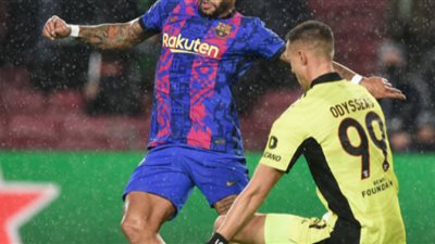 برشلونة يسقط في فخ التعادل السلبي امام بنفيكا بدوري أبطال أوروبا