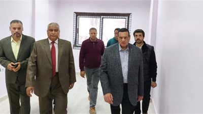 محافظ البحيرة يتفقد دار المسنين الجديدة بقرية الأبعادية