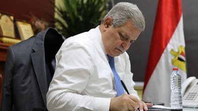 ٥٦ مليار و ٥٥٢ مليون جنيه مشروعات تنفذها الشركة القابضة لمياه الشرب والصرف الصحي