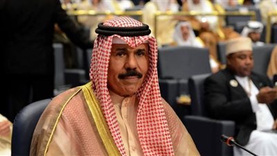 أمير الكويت يوجه رسالة مقتضبة بعد اجتماع مع ولي العهد ورئيس مجلس الأمة