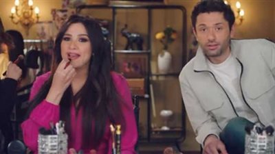 إعلان ياسمين عبد العزيز وكريم محمود عبد العزيز| أصداء النجاح تصل إلى المدارس..فيديو