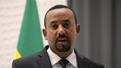 أماني الطويل: آبي أحمد أصيب بالبارانويا نتيجة جائزة نوبل.. ويتجه بشعبه نحو الكارثة
