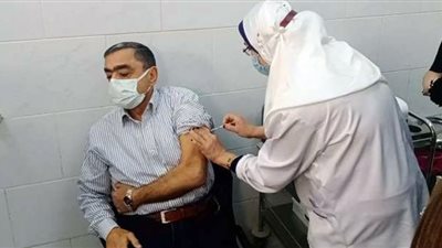 «الصحة» تعلن الفئات التي ستحصل على جرعة اللقاح الثالثة (فيديو)