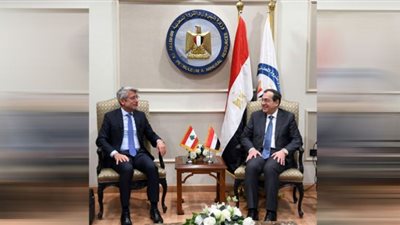 توافق مصري لبناني على بنود عقد توريد الغاز الطبيعي