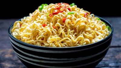 منها السكتة الدماغية والسرطان.. اعرف أضرار النودلز