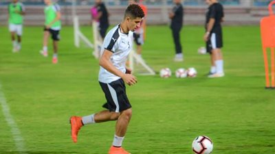 عبدالغني يواصل برنامجه التأهيلي بمران الزمالك