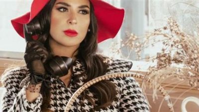 نورهان منصور تعتمد الكلاسيكية بجرأة (صور)