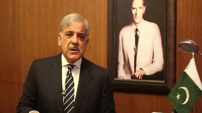 شهباز شريف يأمر بالإسراع في مُعالجة الركود الاقتصادي بباكستان