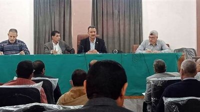 المجلس التنفيذي لمركز سنورس يناقش مشكلات القرى