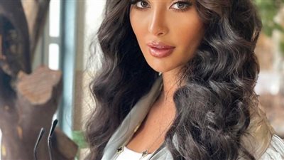 الفورمال يبرز أنوثة نور الغندور في أحدث إطلالتها (صور)