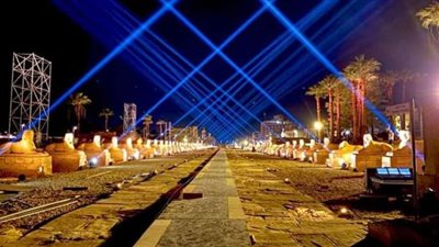 بعد غياب 10 أشهر.. إيمان الحصري تشارك في فعاليات افتتاح طريق الكباش الفرعوني