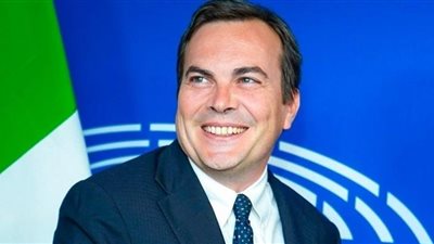 مسؤول إيطالي: سنُشكل مع فرنسا محورًا لتقوية أوروبا