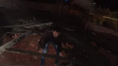 فك شدة خشبية وإزالة أعمدة حديثة بمدينة الحسينية ضمن فاعليات الموجة الـ19