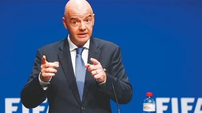 إنفانتينو : محمد صلاح لديه فرصة كبيرة بالتتويج بجائزة ذا بيست