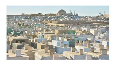 بقيع مصر| هنا يرقد أبطال غزوة بدر و5000 من الصحابة (فيديو)