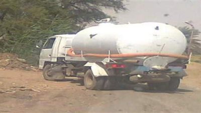 سيارات كسح الصرف الصحي بسوهاج تهدد حياة المواطنين