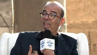 (فيديو) نادر عباسي يكشف تفاصيل التعاقد مع عز الأسطول وابنته شهد في حفل طريق الكباش
