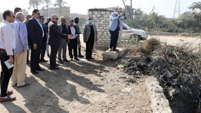 محافظ بني سويف يتفقد تأهيل وتطوير وتوسعة ميدان الأزهري