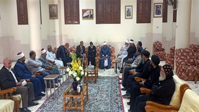 بنى سويف: وفد من رجال الدين الاسلامي والشخصيات العامة يزورن دير القديس الانبا بولا