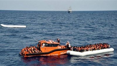 غرق سفينة محملة بالوقود قبالة السواحل التونسية
