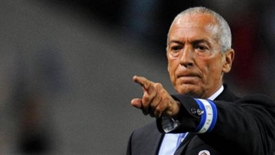 فيريرا يعقد جلسة مع اللاعبين قبل مران الزمالك