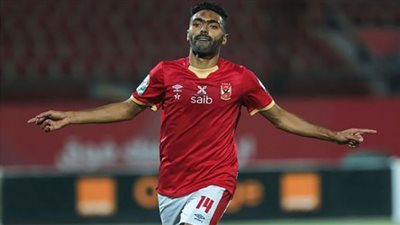 حسين الشحات يعزز تقدم الأهلي على الرجاء بالهدف الثاني