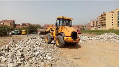 إزالة فورية للتعدي على الأراضي الزراعية بابوالغيط