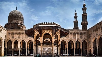 مؤيد شيخ.. حكاية سجن للمجرمين تحول لمسجد للطائعين