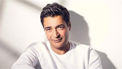 إشادات كبيرة بأغنية حميد الشاعري خلال حفل افتتاح القاهرة السينمائي
