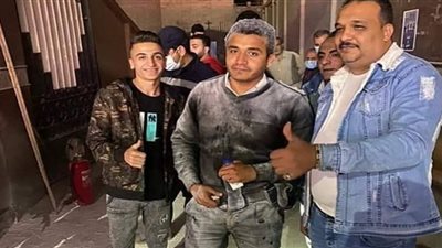 شهامة ضابط شرطة تنقذ كنيسة العذراء مريم بالوراق من كارثة.. صور