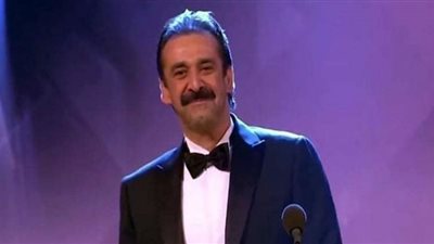 كريم عبد العزيز في جلسة نقاشية مع طارق الشناوي..غدًا