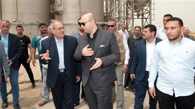 غنيم يتابع جاهزية الصوامع و الشون لتوريد محصول القمح