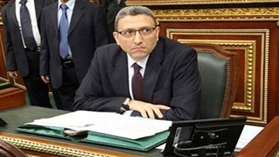 وكيل البرلمان يفتتح الجلسة العامة لمناقشة قانون تنظيم وتنمية استخدام التكنولوجيا المالية