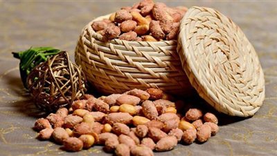 خبيرة تكشف مخاطر الفول السوداني على صحة الإنسان