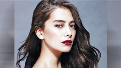 أفضل فنانة دولية.. نسليهان أتاغول تبهر جمهورها في مهرجان الضيافة بدبي