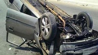 مصرع شخص و إصابة 6 آخرين في انقلاب سيارة ربع نقل جنوب الغردقة