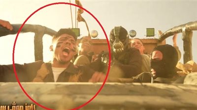 مبعرفش أعوم.. عصبية محمد شريف في مواجهة تمساح رامز موفي ستار (شاهد)