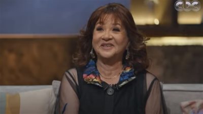 بتضربي بجد| هناء الشوربجي: ضربت عادل إمام بالقلم وزعل مني (فيديو)