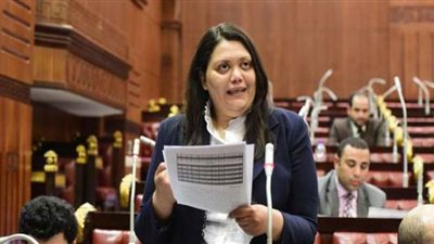 مارسيل سمير تطالب 