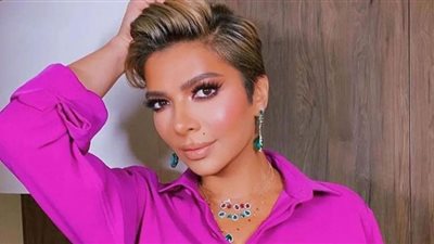 هو الجواز بيحلي كده.. أصالة تظهر بملامح مختلفة على غلاف أغنية 