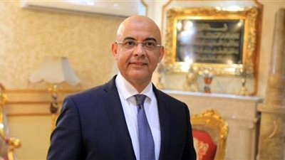 برلماني لوزير المالية: افتحوا جلب السيارات من أوروبا