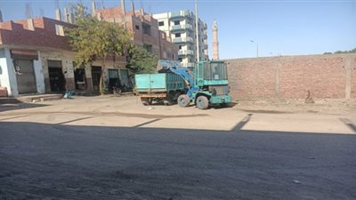 حملة للنظافة ورفع المخلفات بعدة مناطق في مدينة سفاجا