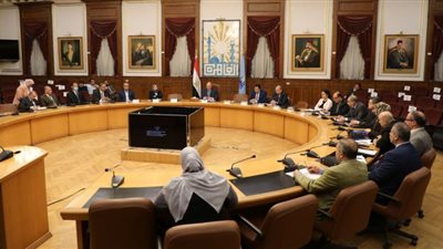 محافظ القاهرة: رؤساء الأحياء المعينين الجدد مروا باختبارات دقيقة